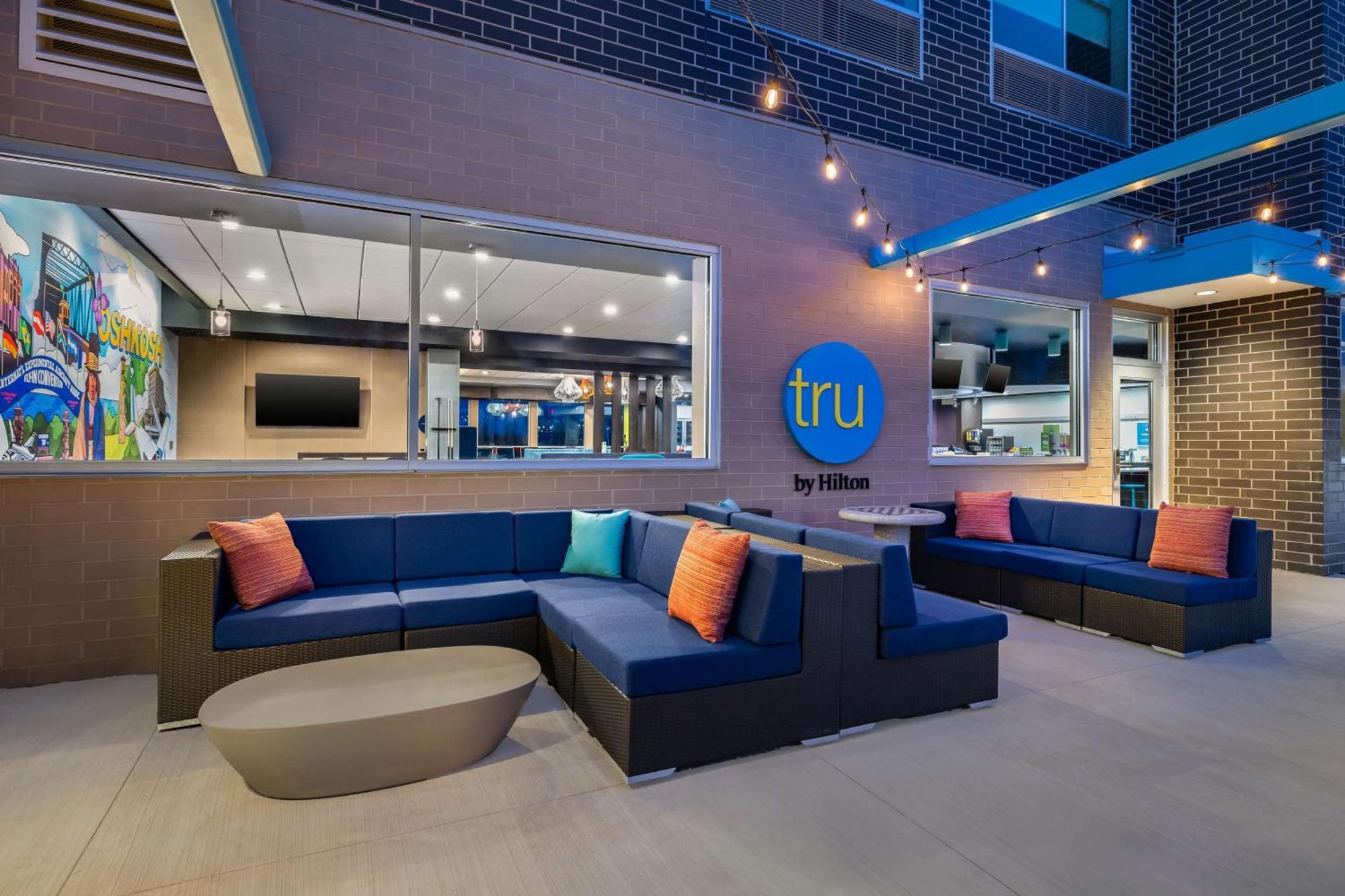 Tru By Hilton Oshkosh Hotel Kültér fotó